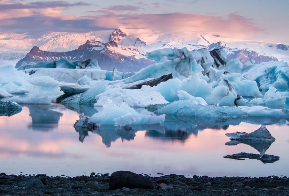Jokulsarlon glacial lagoon, Iceland | Adellyne | Shutterstock.com