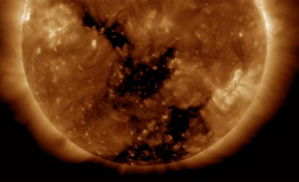 Earth-Facing Coronal Holes | NASA JPL